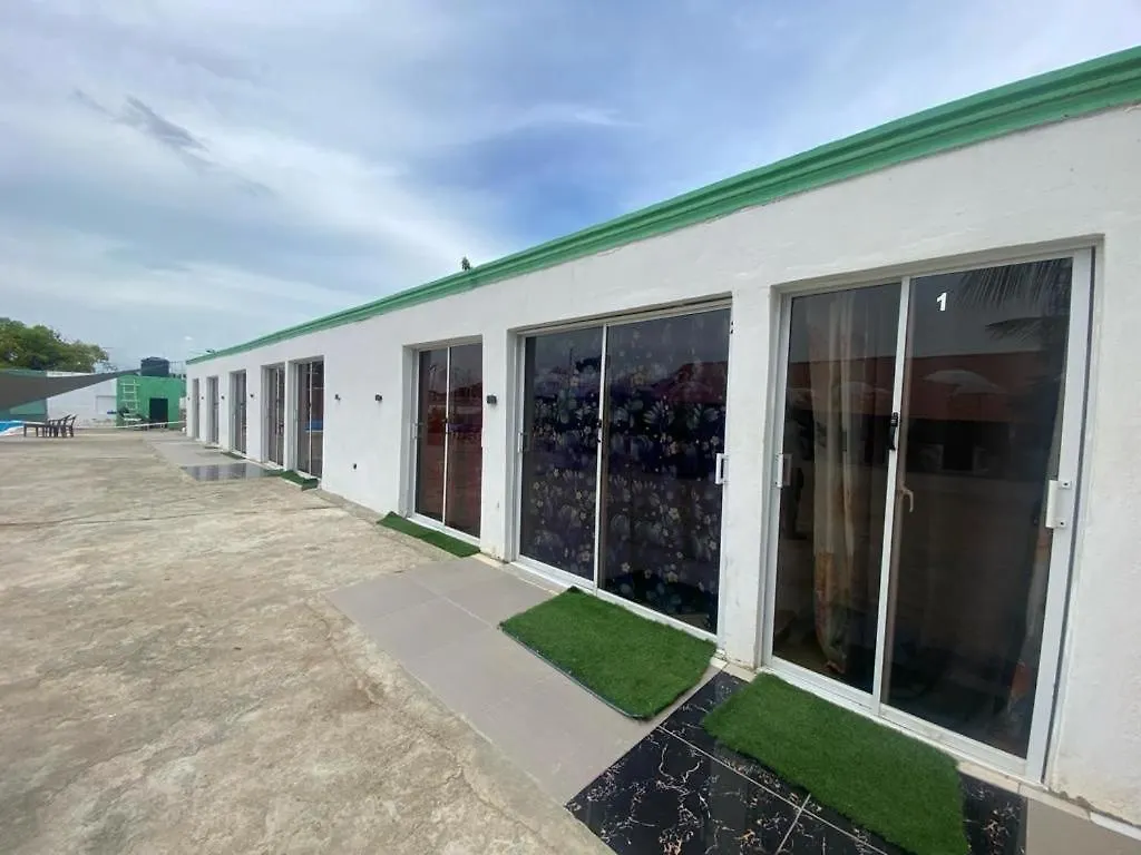 러브호텔 Villa Marbella Edward Piscina La Urena
